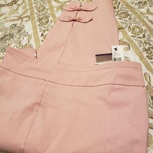 Pink Plus size Capri Pants